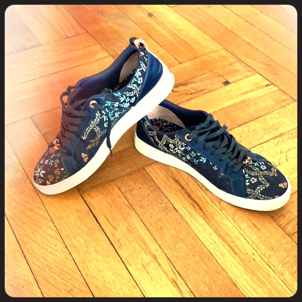 Ted Baker embroidered women’s sneakers